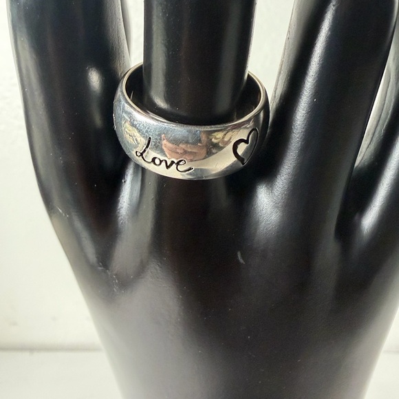 Gucci Silver Love Heart Ring
